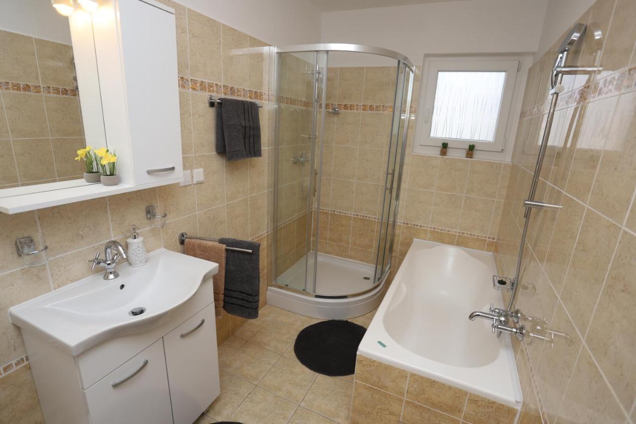 Apartman Perla Deluxe Porec Ngoại thất bức ảnh
